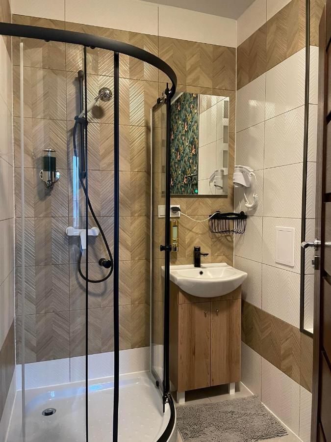 Bed and Breakfast Rynek 14 & Restaurant Иновроцлав Экстерьер фото