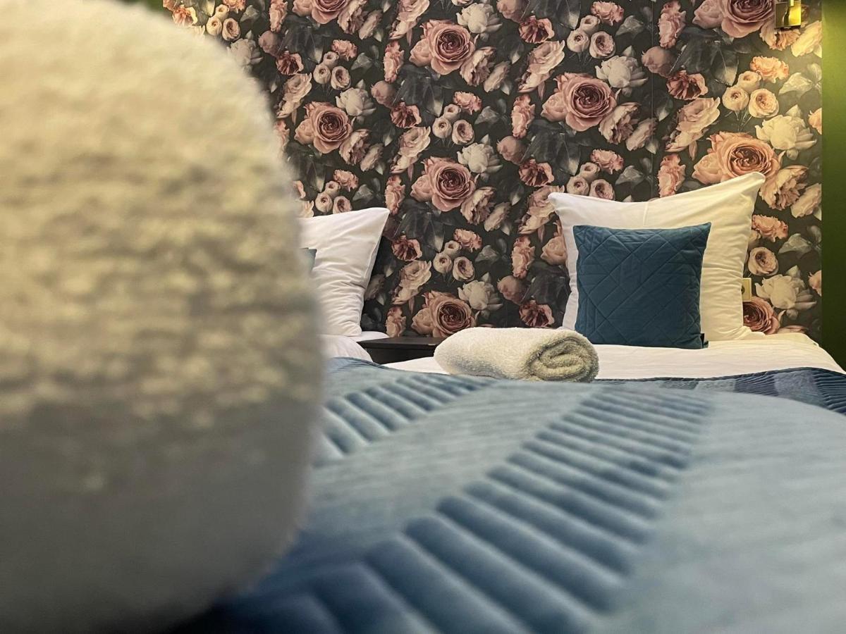 Bed and Breakfast Rynek 14 & Restaurant Иновроцлав Экстерьер фото