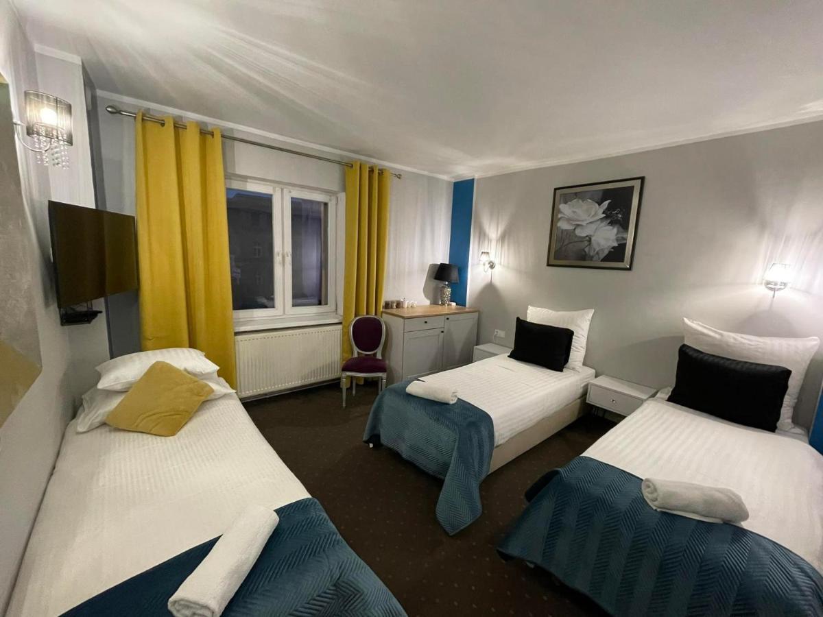 Bed and Breakfast Rynek 14 & Restaurant Иновроцлав Экстерьер фото