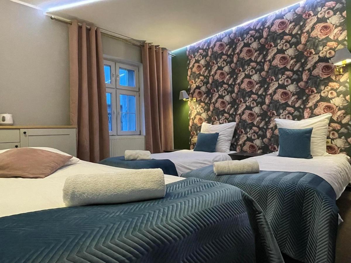 Bed and Breakfast Rynek 14 & Restaurant Иновроцлав Экстерьер фото