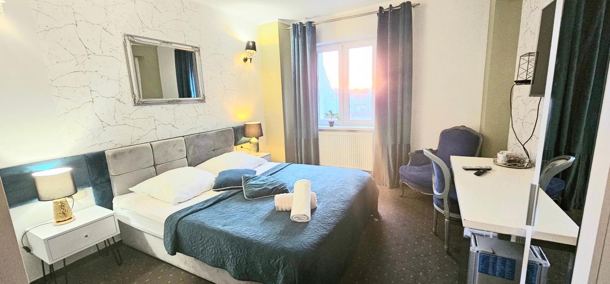 Bed and Breakfast Rynek 14 & Restaurant Иновроцлав Экстерьер фото